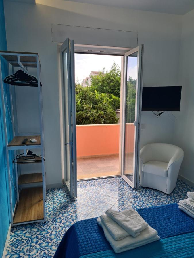 Esposito Guest House Procida Bagian luar foto